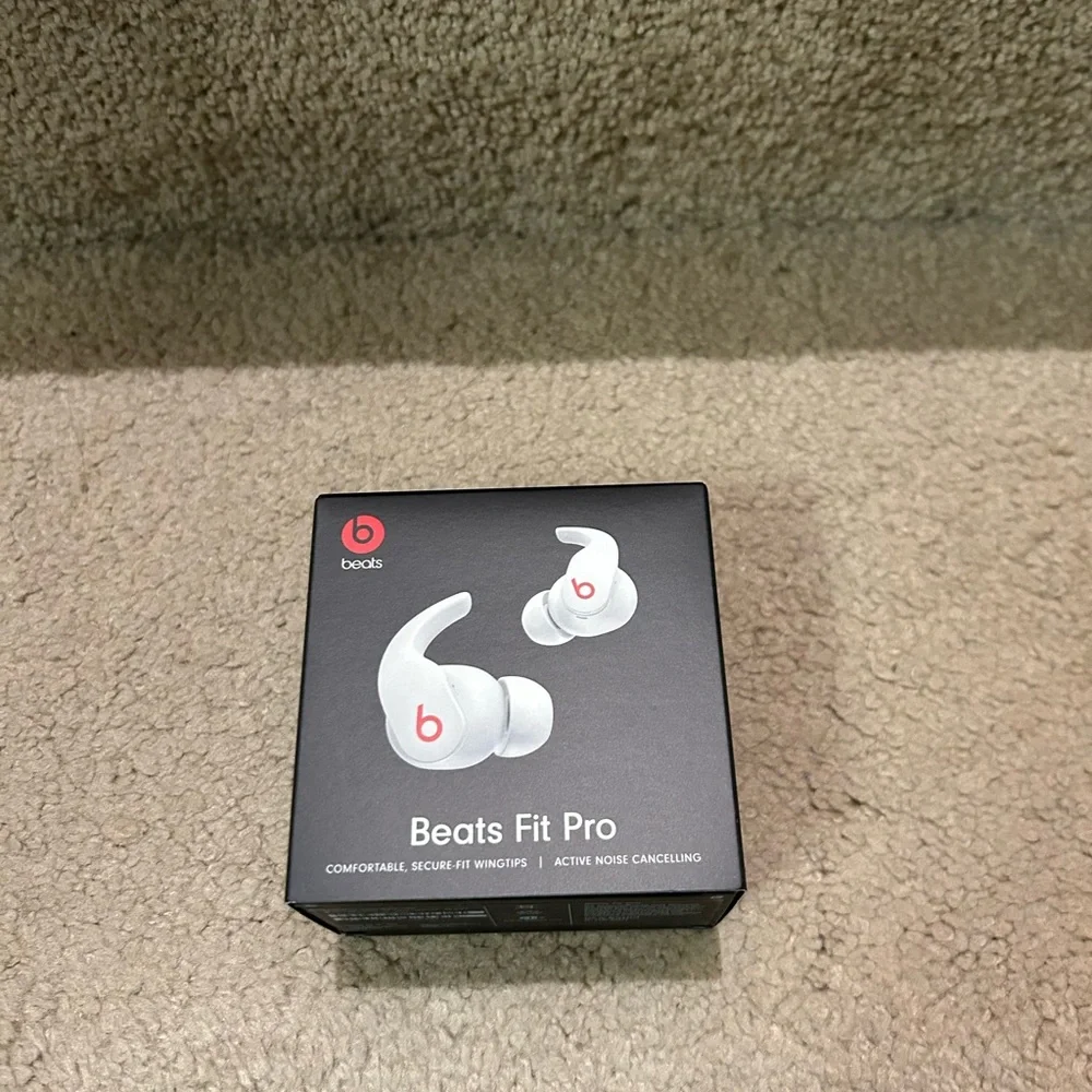 Beats by Dre Black Headset